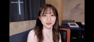 胸部丰满的少女Eve在POV口交后被猛烈地操